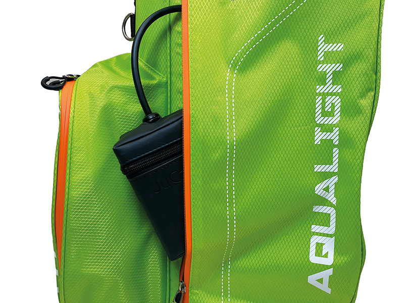 JuCad_Bag_Aqualight_green-orange_JBAL-GO_Outlet-Powerback2_800x600px Beispiel Auslass Powerpack-Kabel