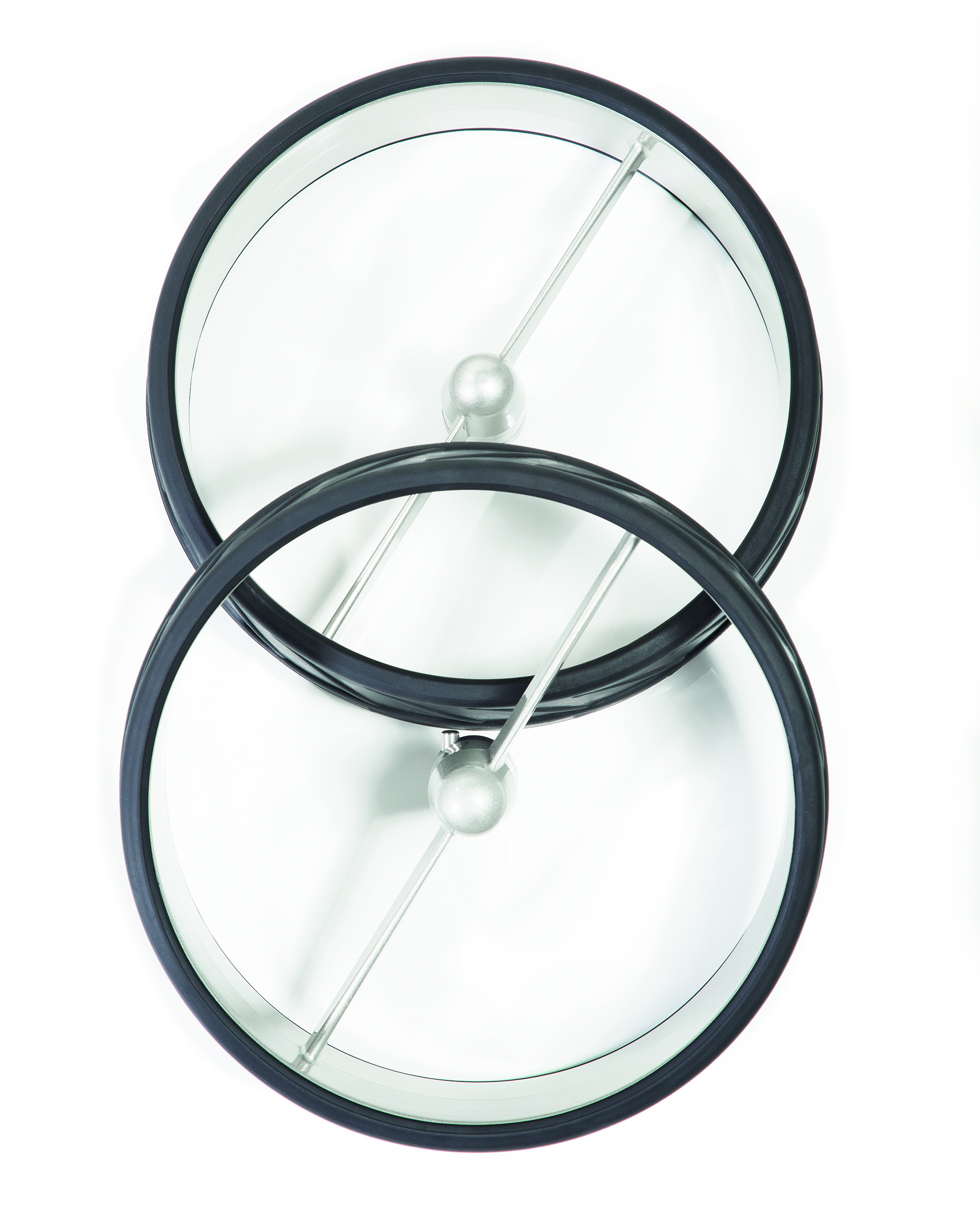 Roues légères de haute technologie. L‘expérience des techniques de course automobile au profit de votre confort sur le parcours.