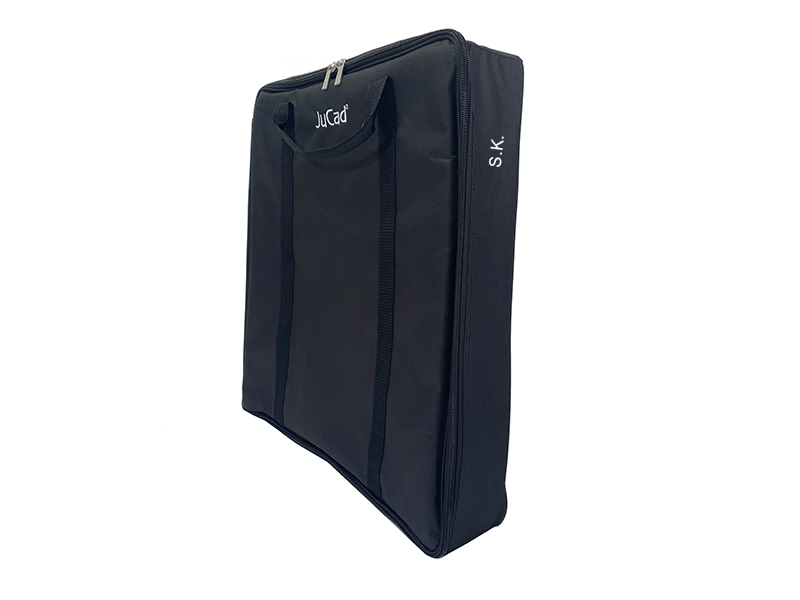 JuCad_flatpack_carry_bag_JTTD Beispiel Personalisierung
