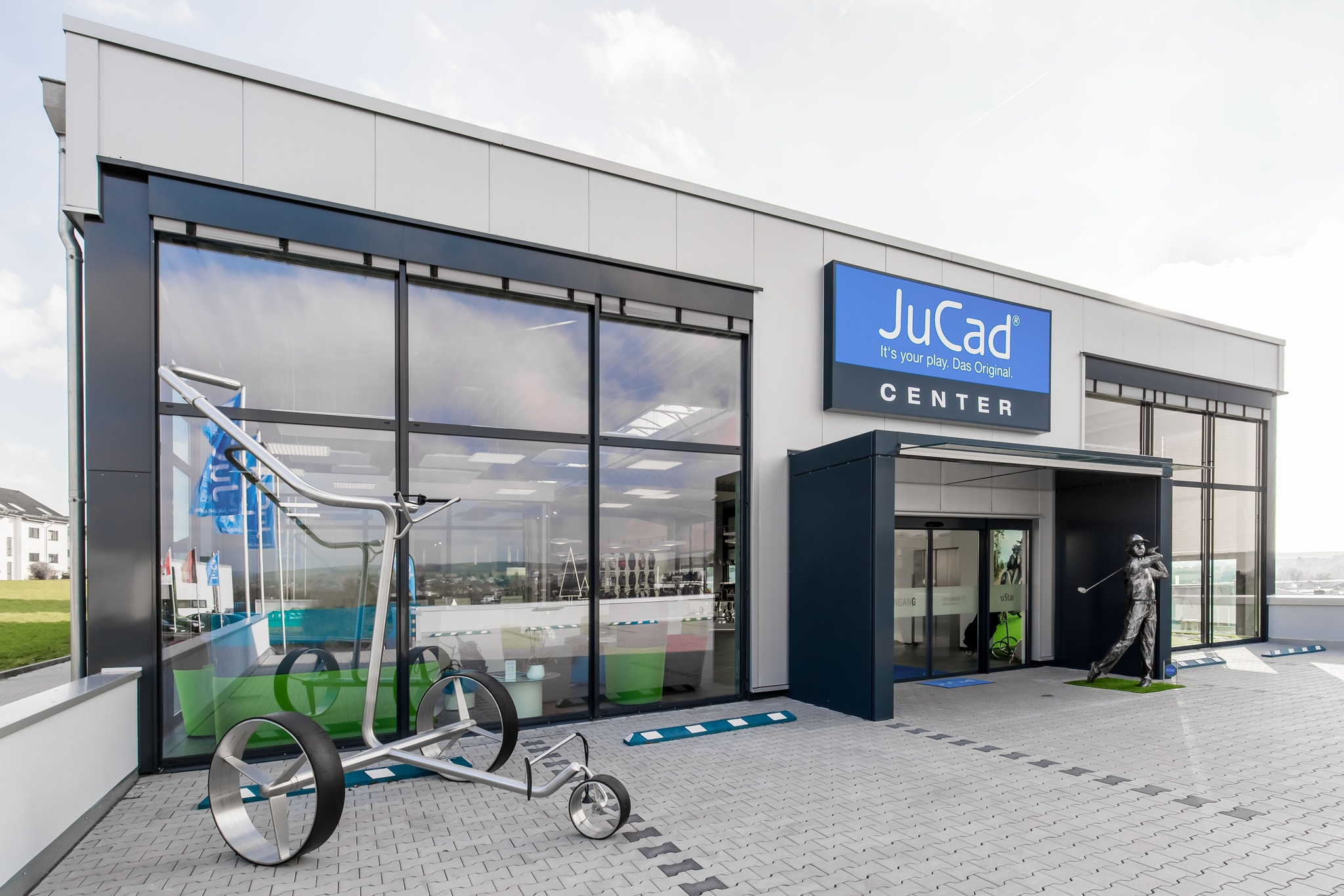 🇩🇪: Wir haben vom 20. Dezember 2025 bis einschließlich 4. Januar 2026 geschlossen. 

Ab dem 5. Januar 2026 sind wir gerne wieder für euch da.

Wir wünschen euch und eurer Familie eine besinnliche Weihnachtszeit und für das kommende Jahr Gesundheit und Glück!

🇬🇧: We will be closed from December 20, 2025, through January 4, 2026.

We will be happy to serve you again starting January 5.

We wish you and your family a peaceful Christmas season and health and happiness for the coming year!

#jucad #winter #winterbreak #holidays #newseason #newyear #golf #service #golfservice #newtrolley